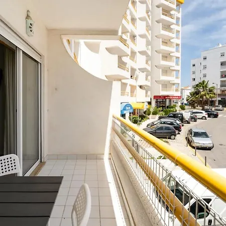 Wonderful With 1 Bedroom And Big Pool